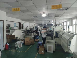 龍崗新現大型注塑廠出租 2400平米實用面積，工業發展新機遇