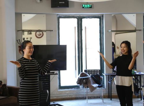 醫(yī)護(hù)服務(wù)禮儀 精準(zhǔn)為王，彰顯專(zhuān)業(yè)溫度